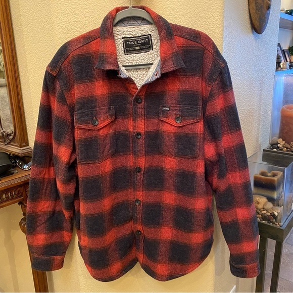 TRUE GRIT Men Red Plaid Sherpa Lined  Roadhouse Summit Shirt Jacket Size Large - Picture 1 of 9